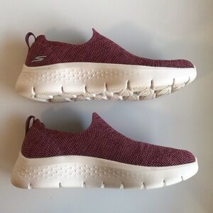 Skechers Go Walk Stretch Goga Mat Air Cooled Maroon Burgundy Shoes Women’s 6